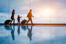 How to Choose the Perfect Luggage Set for Family Trips